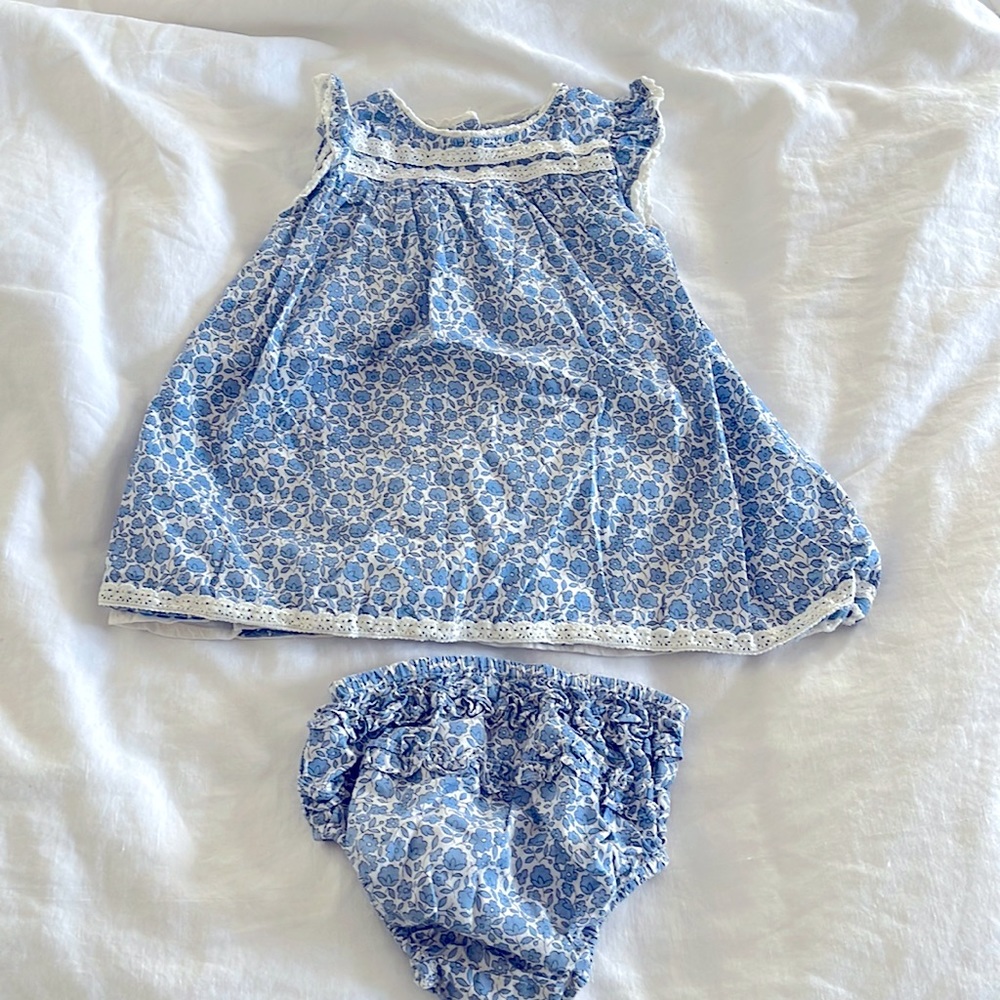 Adorable Baby Boden dress with bloomers. Size 12-18 months